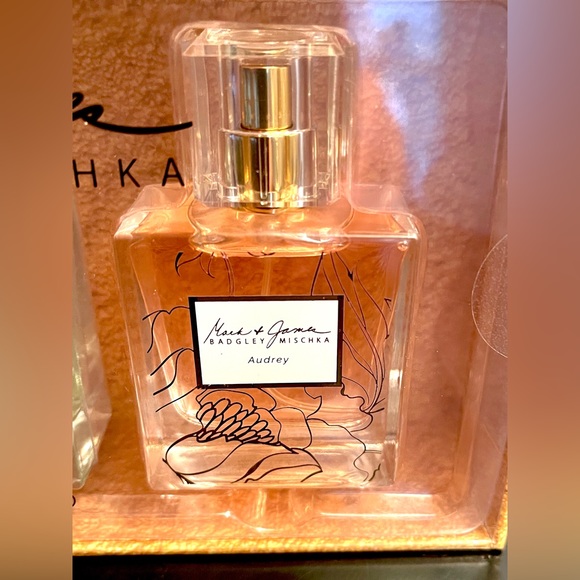 Badgley Mischka 3 Pc NIB Mark & James EDP Set - Picture 6 of 9